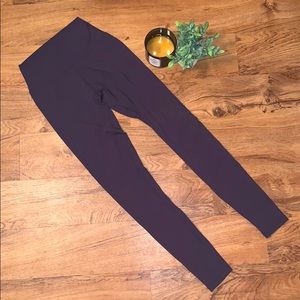 Buffbunny Rosa Leggings Sangria